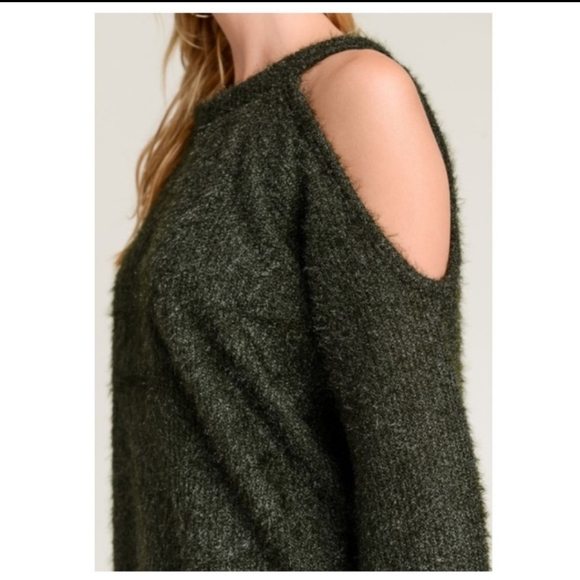 **SOLD**COLD-SHOULDER FUZZY SWEATER-DARK OLIVE - Picture 5 of 8